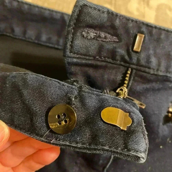 Veronica Beard Stretchy Skinny jeans with zip Pockets - Picture 7 of 10